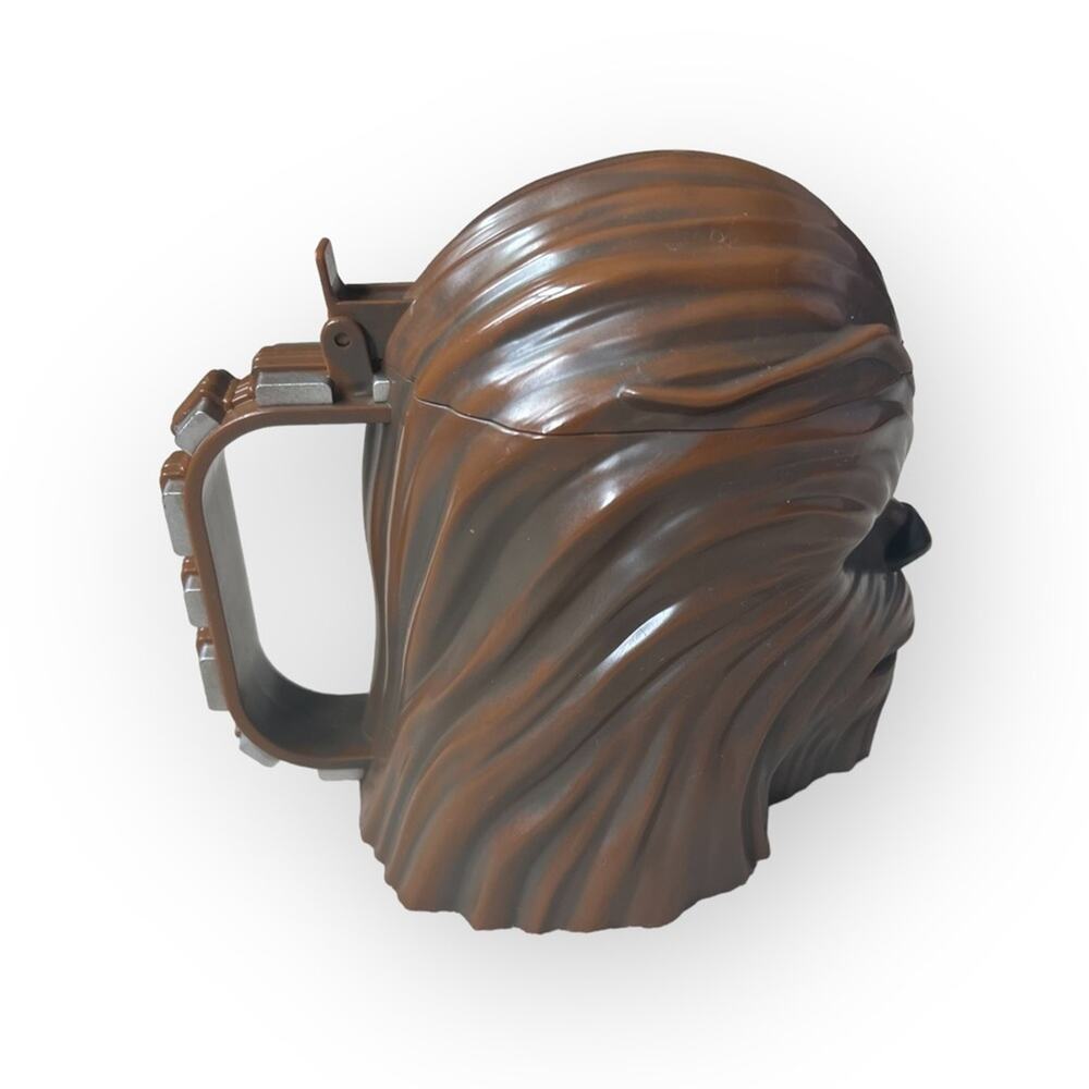 Disney Hollywood studios Star Wars Chewbacca lidded mug - Picture 6 of 9